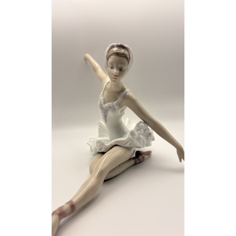 Lladró Swan Ballet #5920 Porcelain Ballerina Figurine 1991 Handmade Spain Retire